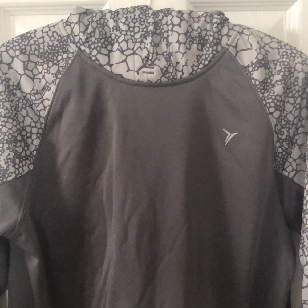 Old Navy Active Boys Pullover